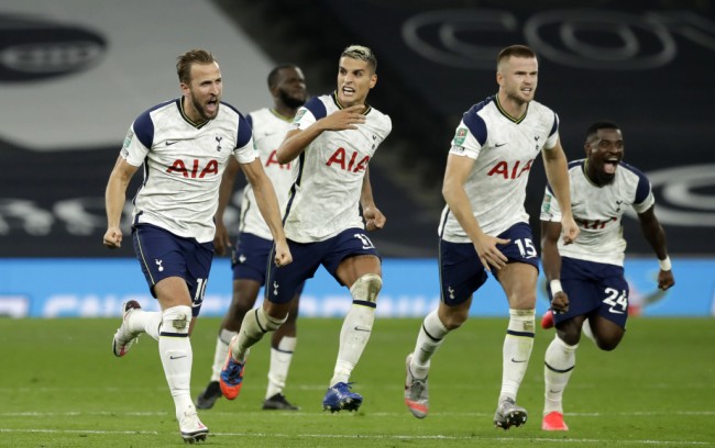 牌与赛训体 牌与赛训体