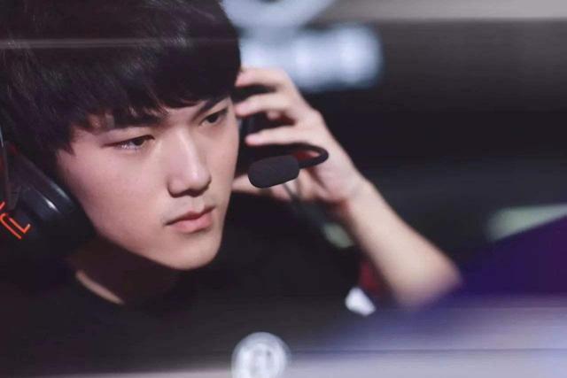 人数优势拿 人数优势拿